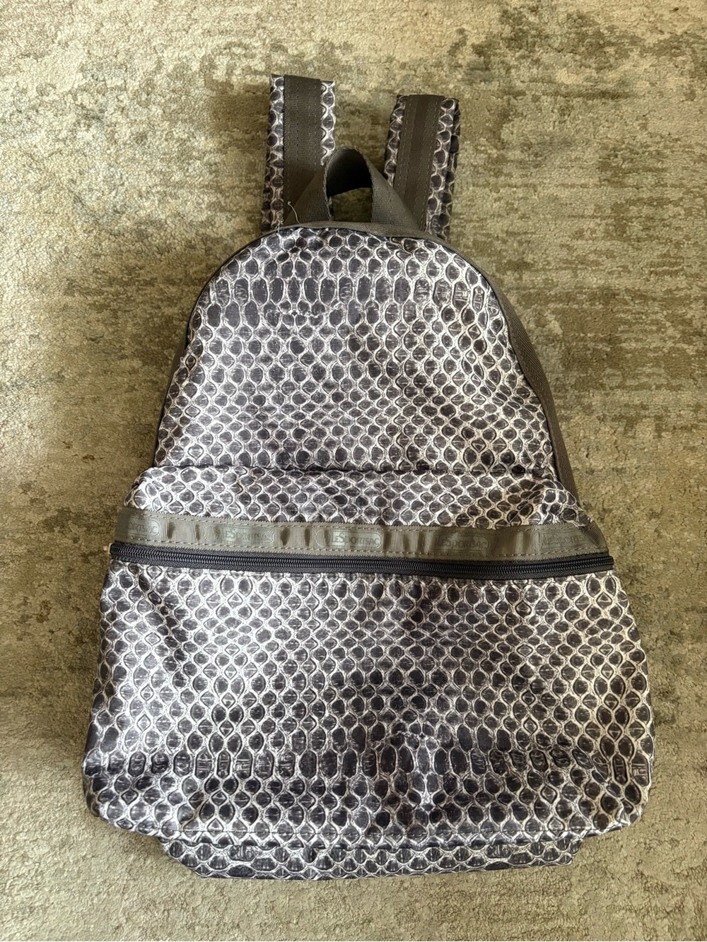 Lesportsac Snake-Print Backpack - Gray & White Compact School Gym Travel (AS-IS)